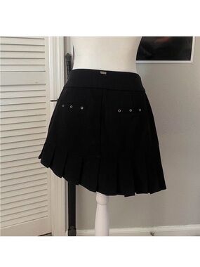 Guess Asymmetrical Pleated Skirt
